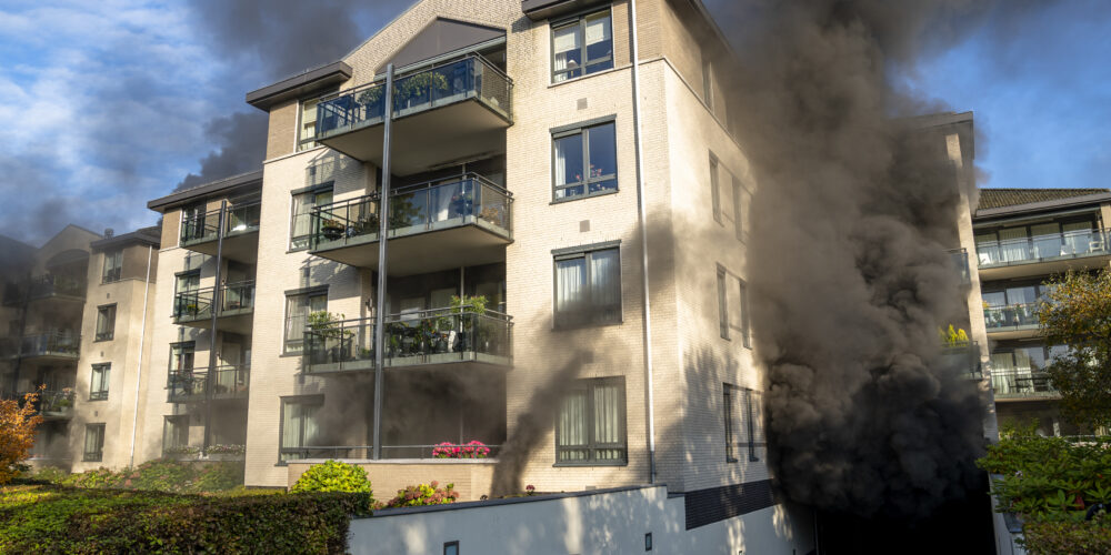 Autobrand in parkeergarage onder apartementencomplex Statenlaan Oosterhout | ExcelAir Projects B.V.